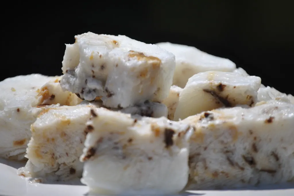 Easy Frozen Yogurt Treats For Dogs